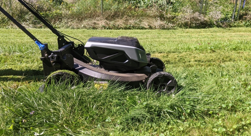 toro 60v max 21″ super recycler - when we stress-tested these machines in a thick patch of foot tall...