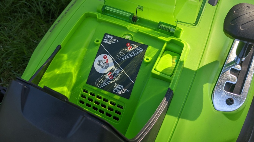 greenworks 25322 - the battery takes over an hour to charge, leaving you with some time...