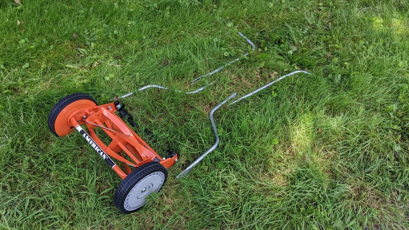 the assembly is very straightforward.