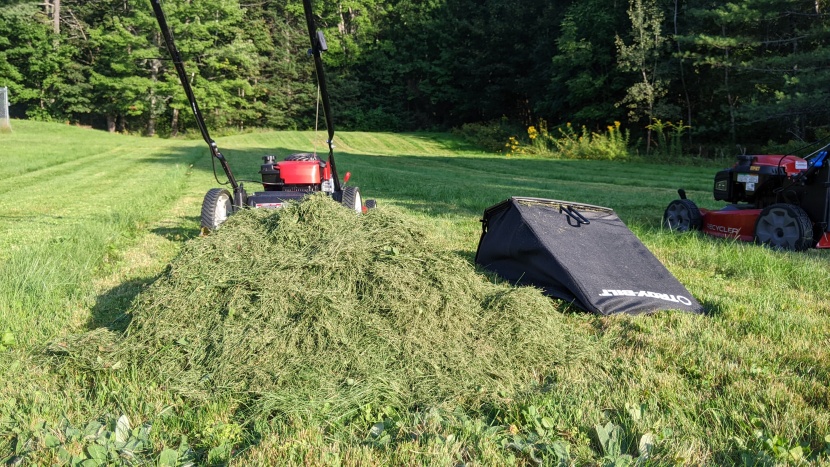 troy-bilt tb110 - this mower collected a massive amount of grass clippings in bagging...