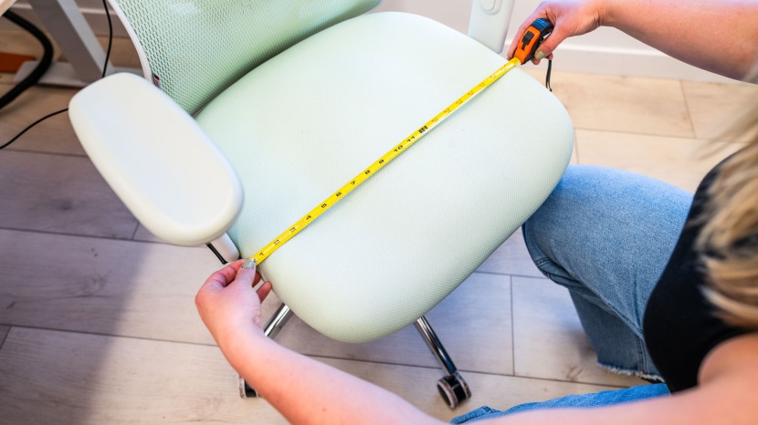 we double-check key manufacturer specs, such as seat pan width.