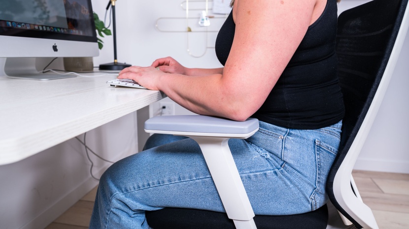 branch ergonomic - while we could easily adjust the armrests to optimal positions, the...