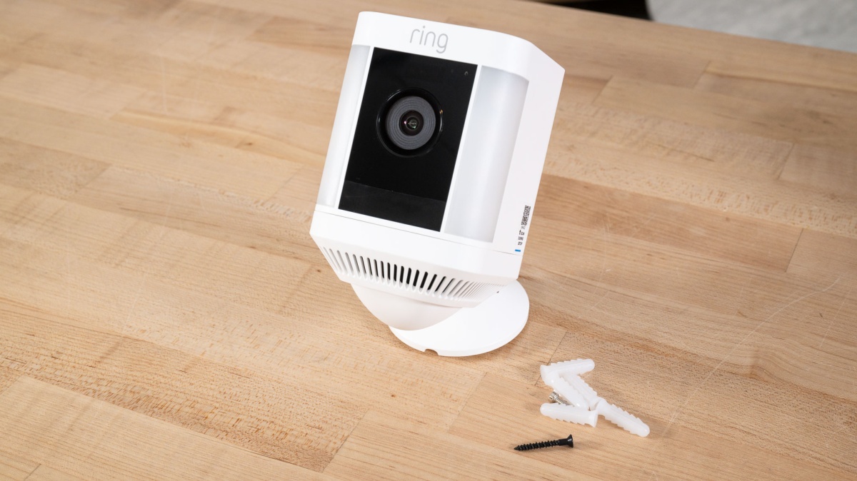 Ring Spotlight Cam Plus Battery Review