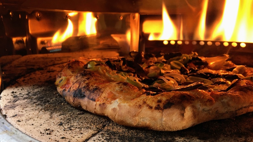 pizza oven - well-insulated ovens, like the solo stove pi, tend to produce the...