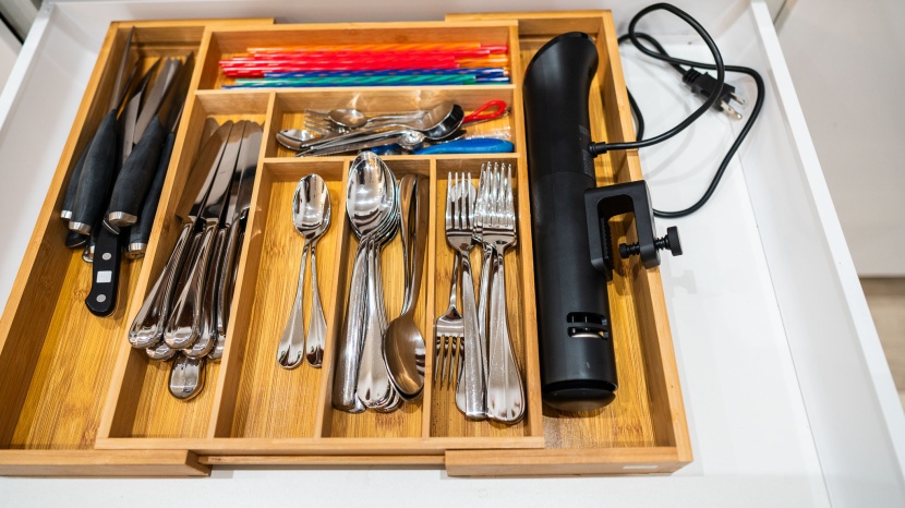 the small form factor makes it so you can store the anova nano in...