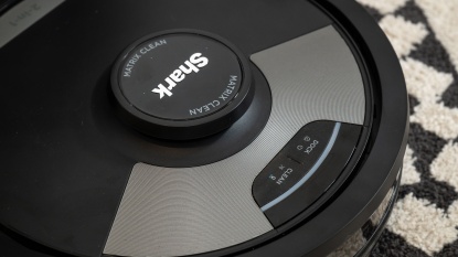 Product photo of Shark Matrix Plus