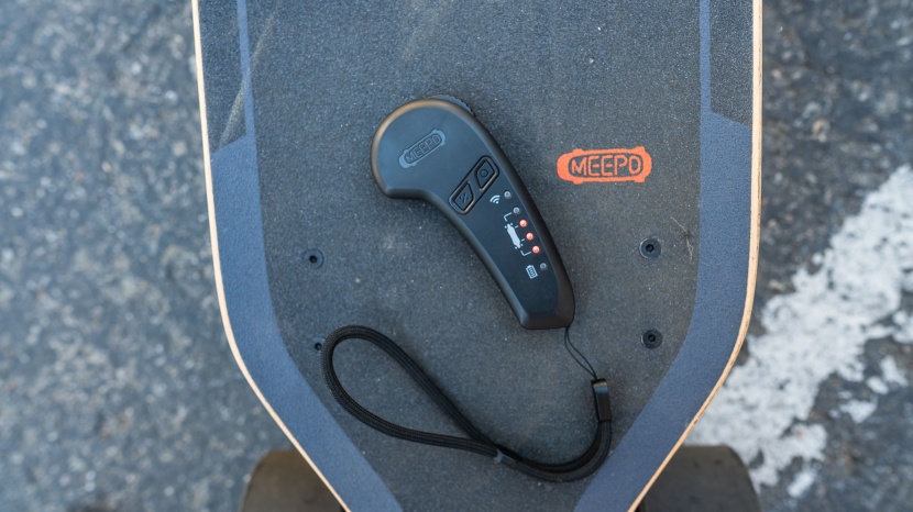 meepo v5 - the included no-frills remote control lets you choose between four...