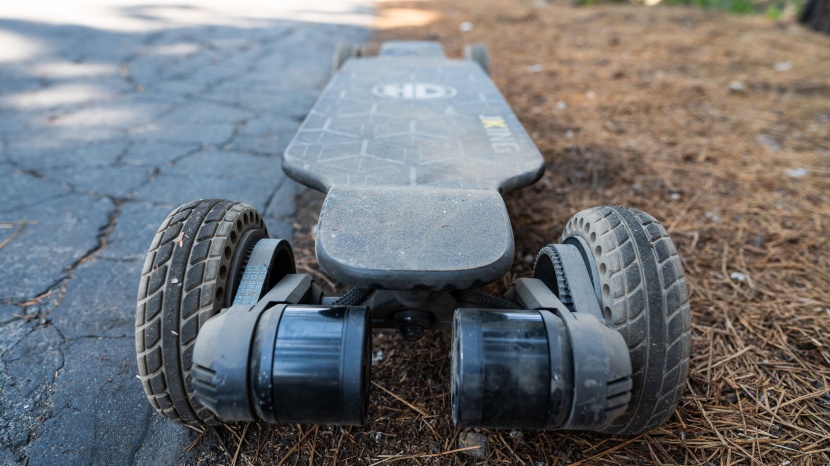 jking jupiter-01 all-terrain - the dual belt-driven motors deliver strong braking characteristics...