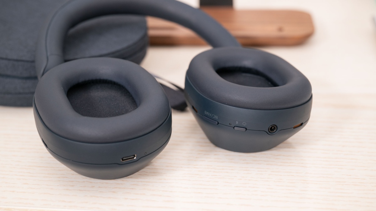 Sony WH-1000XM5 Review (Using the buttons is pretty straightforward. The NC/AMB button switches between Noise Cancelling and Ambient sound...)