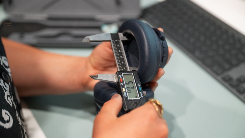 soundcore q20i - the earcups don&#039;t have the most roomy dimensions out there, so users...