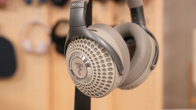 focal bathys - the bathys look good and sound incredible, but it&#039;s worth knowing...