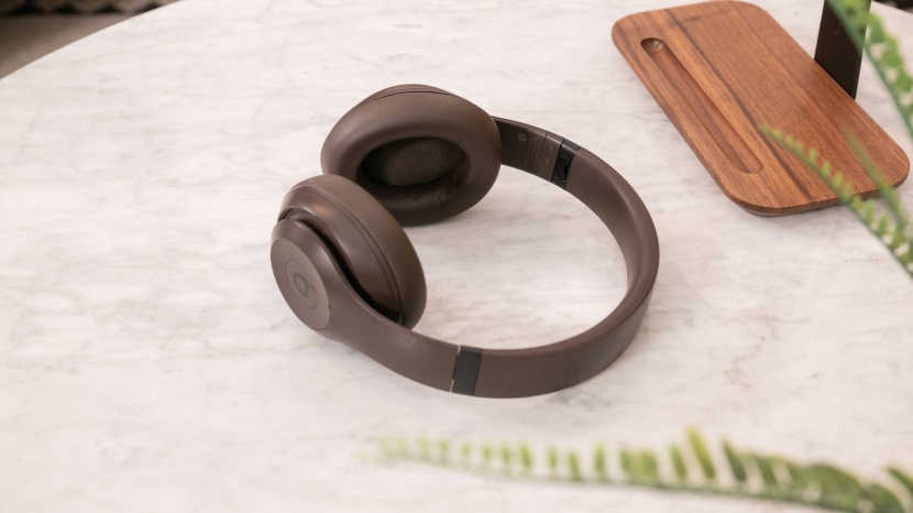 beats studio pro - android users enjoy full access to android-only connectivity perks...