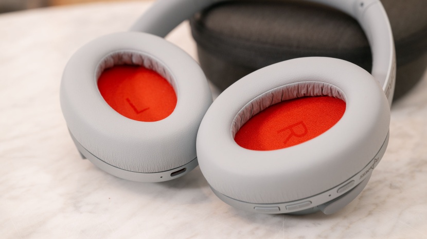 budget headphones - the 1more sonoflow offers the best bang for your buck. it far...