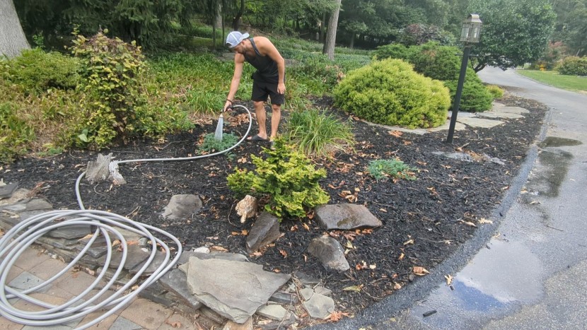 hose - the eley polyurethane actively twists out of loops, avoiding...