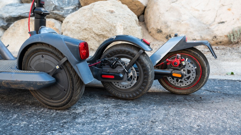 electric scooter - size matters...at least when it comes to ride comfort. smaller...