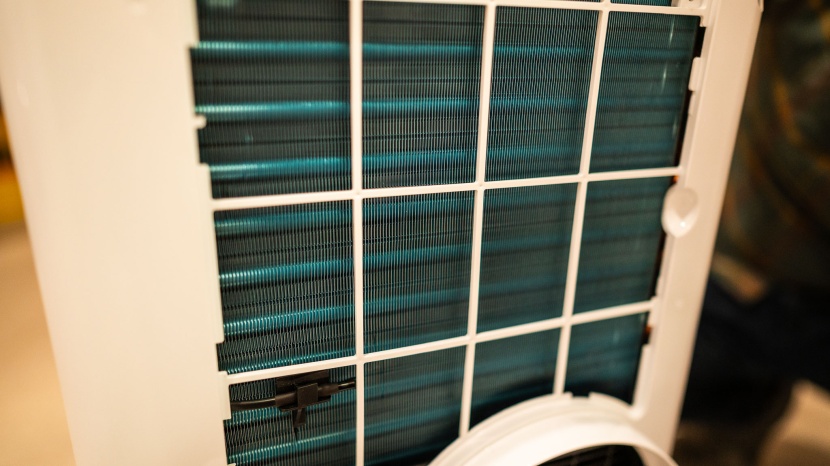 costway 22783 - the airflow of the costway ac was easy to adjust in multiple...