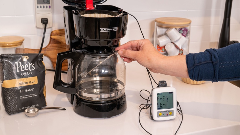 black+decker 12-cup easy on/off - this simple machine simply cannot compete with the more advanced...