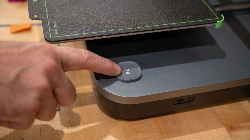 3d printer - no navigable screen or menu on the unit itself, just this...