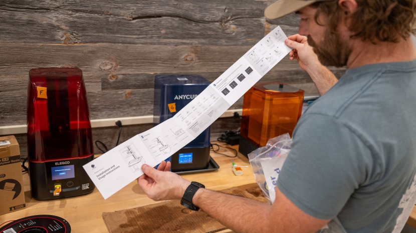 anycubic photon mono 2 - studying the mono 2&#039;s manual is hardly needed as setup is so easy.