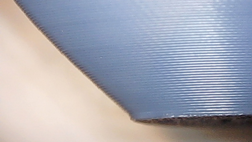 ankermake m5 - surface quality is above average on the m5, seen here super zoomed in.