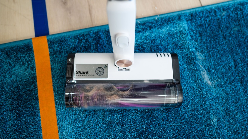 shark detect pro - pet hair clumped and stuck inside the cleaner head while long hair...