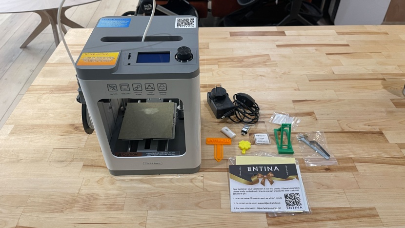 entina tina2 - everything included with the tina2 out of the box.