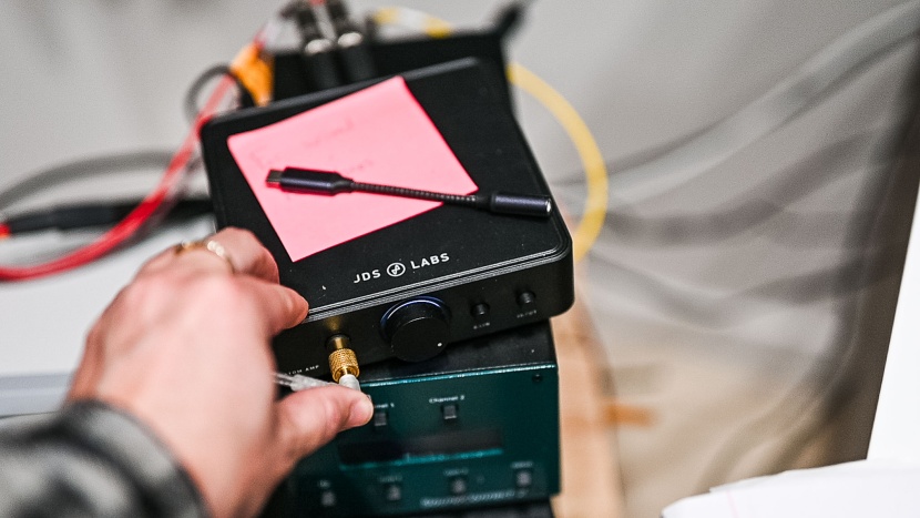 our test studio utilizes a wide range of professional test equipment.