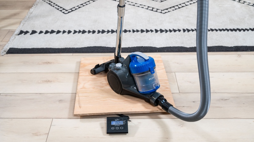 eureka whirlwind - the eureka whirlwind is very light, so it&#039;ll make its way up and...