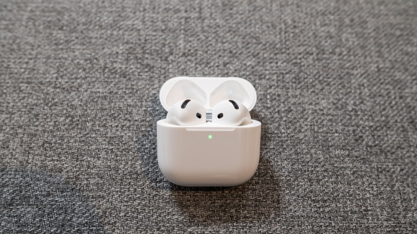 apple airpods 4 anc - the airpods 4 anc case is slick and harder to grasp.