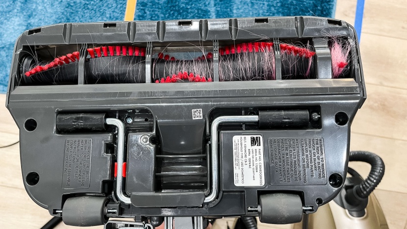 kenmore elite pet friendly - the roller head on the kenmore elite pet friendly easily picks up...