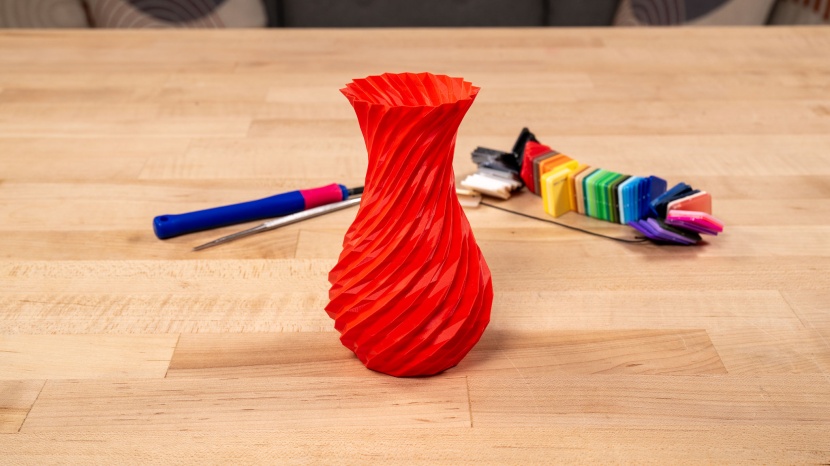 bambu lab a1 mini - our vase test come out nearly perfect off the a1 mini.