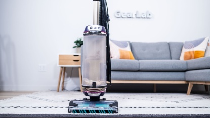 Product photo of Shark PowerDetect AZ4002