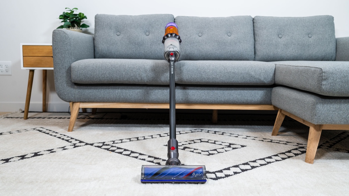 Dyson V12 Slim Review