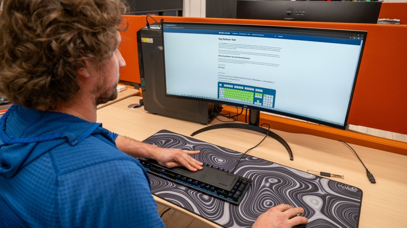 hyperx alloy origins - our rollover test makes it clear that you can devise any clever key...