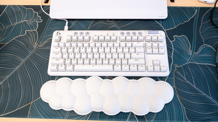 gaming keyboard - tenkeyless boards take up less horizontal real estate by only having...