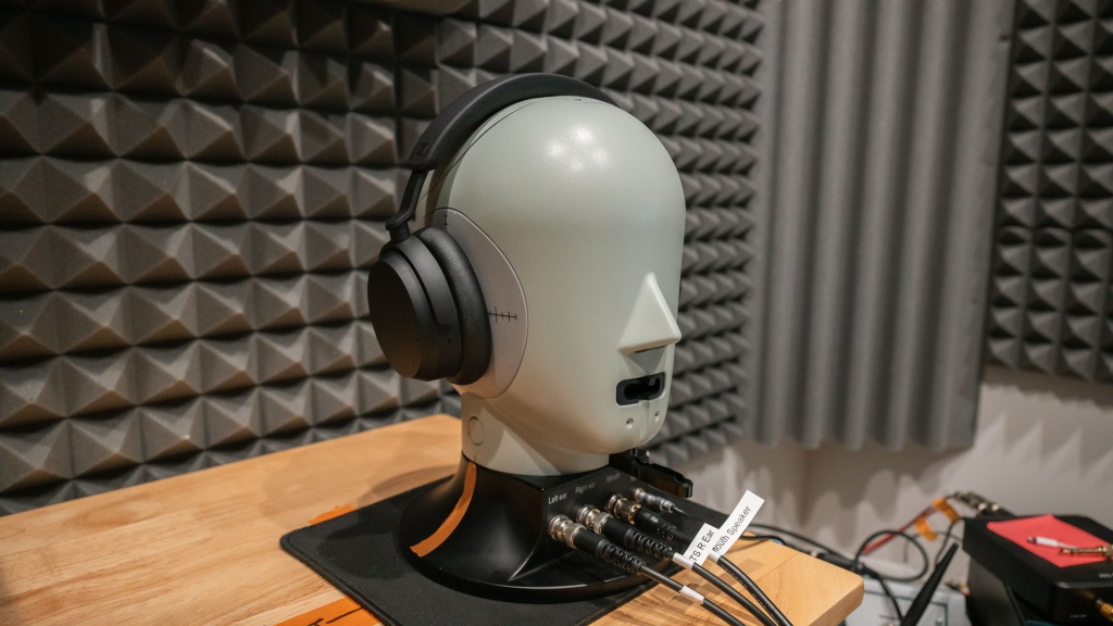 meet darwin, our br&uuml;el &amp;amp; kj&aelig;r 5128-b testing head, shown here...