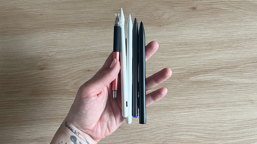 stylus pen - some of the pens tested, including the mixoo, jamjake, insignia...