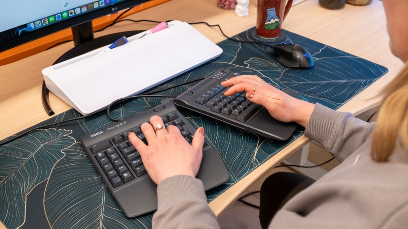 kinesis freestyle2 - the kinesis freestyle2 ticks many ergonomic boxes, but it&#039;s worth...