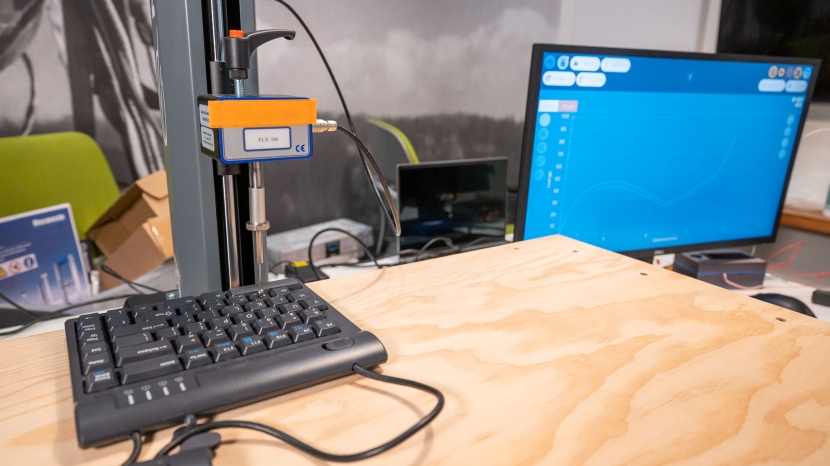 ergonomic keyboard - our force-displacement tester showed that it only takes 43 gram...