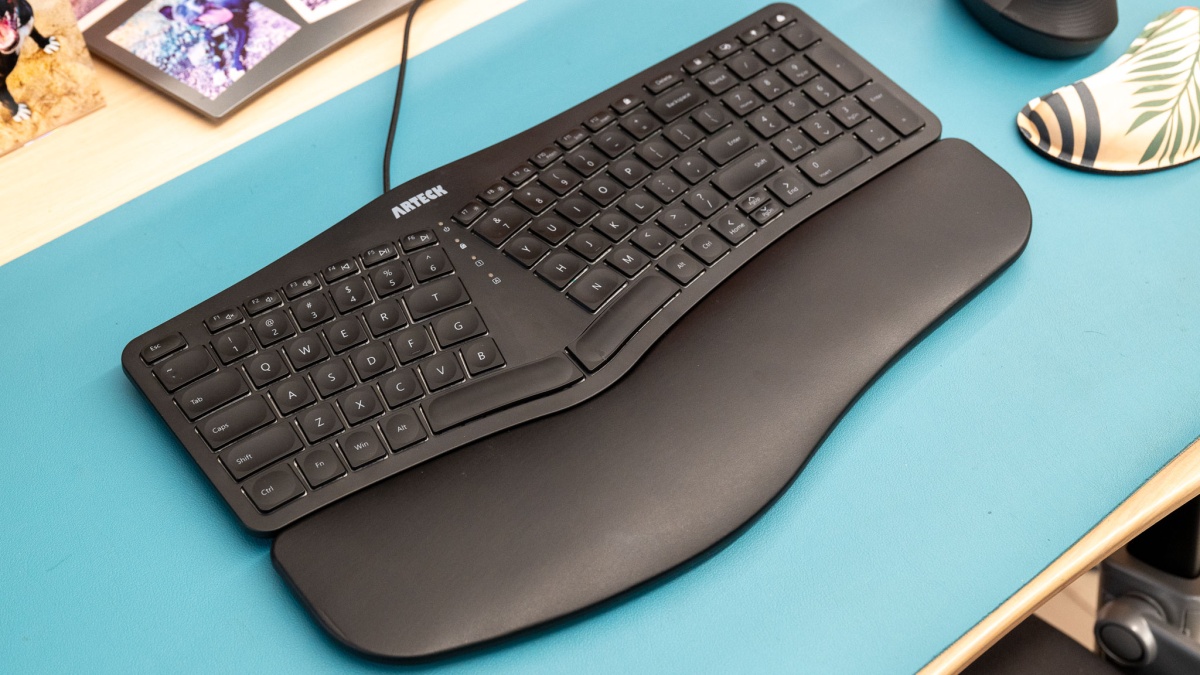 Arteck Ergonomic Wired Keyboard Review