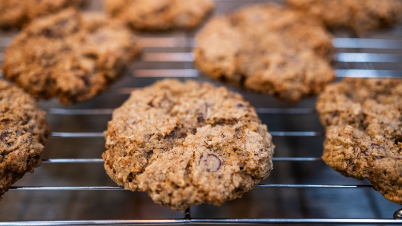 stand mixer - we looked for a mixer that would be able to evenly incorporate...