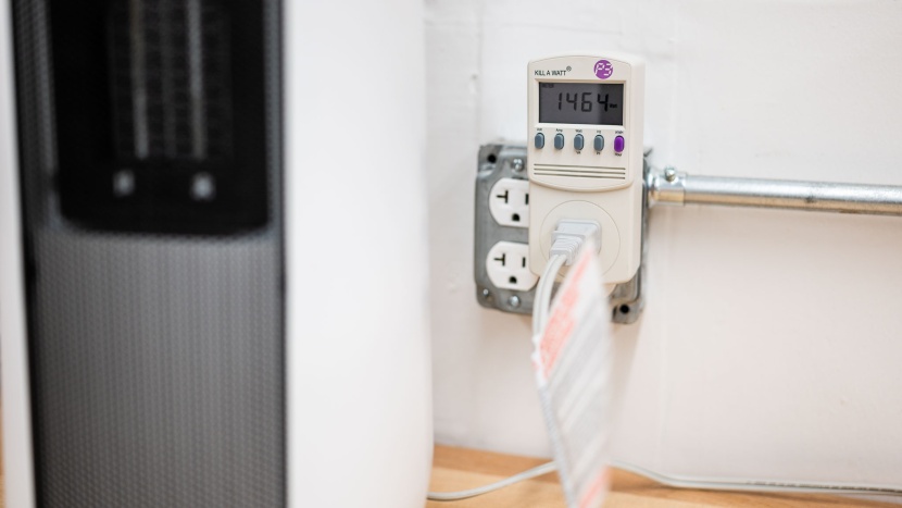 space heater - using our kilowatt energy consumption meter, we could precisely...