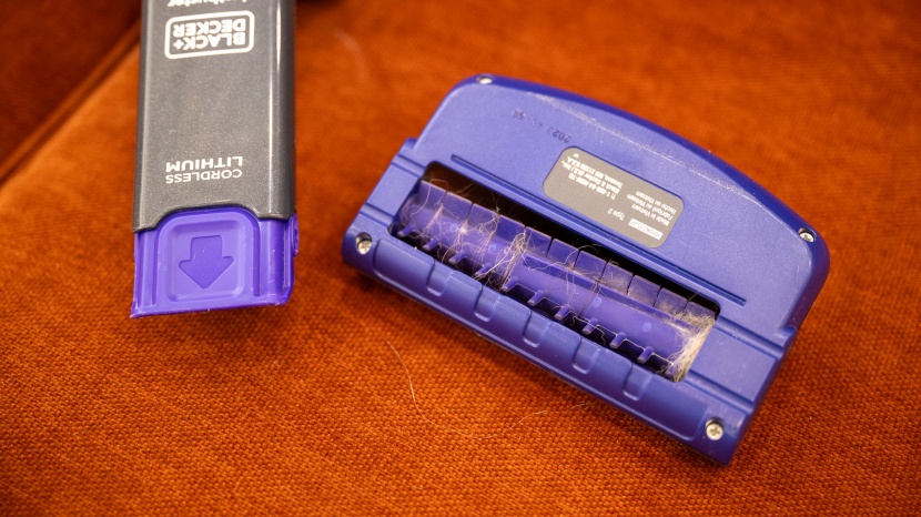 black+decker furbuster advanceclean+ - the furbuster comes with a motorized brush roll and a built-in...