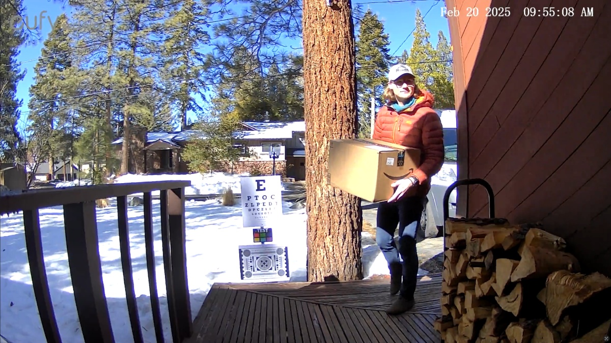 Eufy Indoor Cam E220