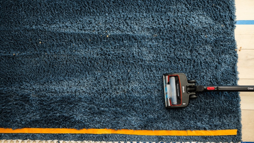 Shark Vertex Pro Lightweight photo comparison