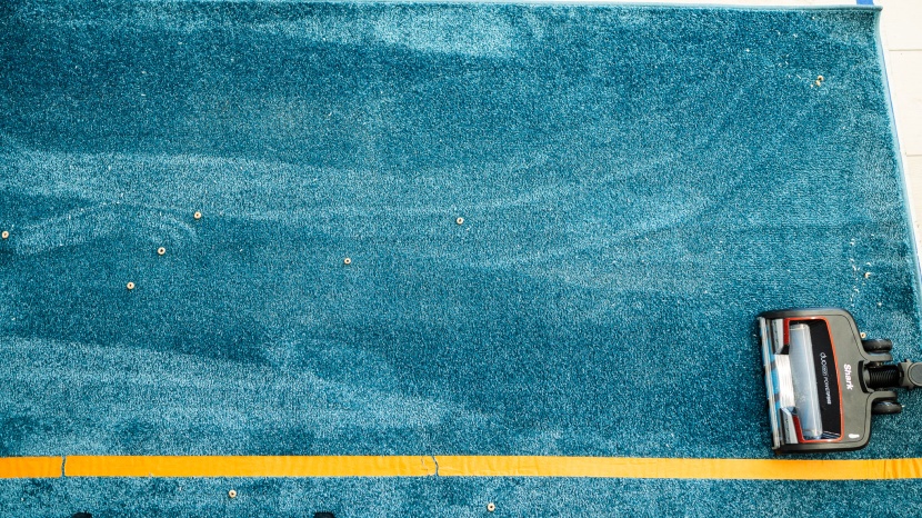 shark vertex pro lightweight - a few pieces of debris here and there, but overall a great...