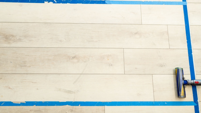 Dyson V15 Detect photo comparison