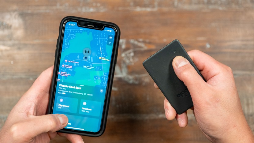 bluetooth tracker - connecting the chipolo card spot to our smartphone took seconds.