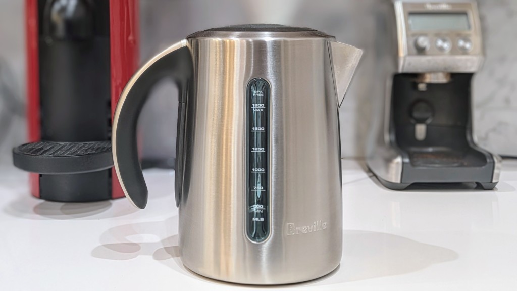 breville iq - the stainless steel of the breville iq goes well with other high end...