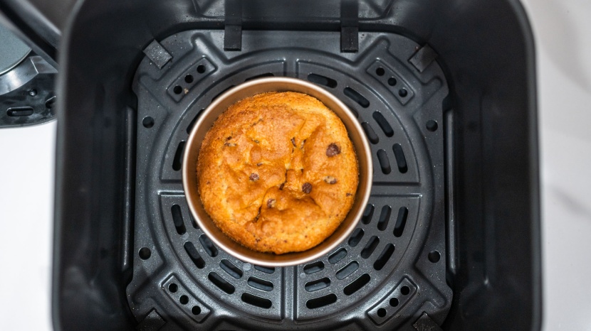 ninja pro xl - the ninja pro xl makes a fluffy, delicious cookie cake.